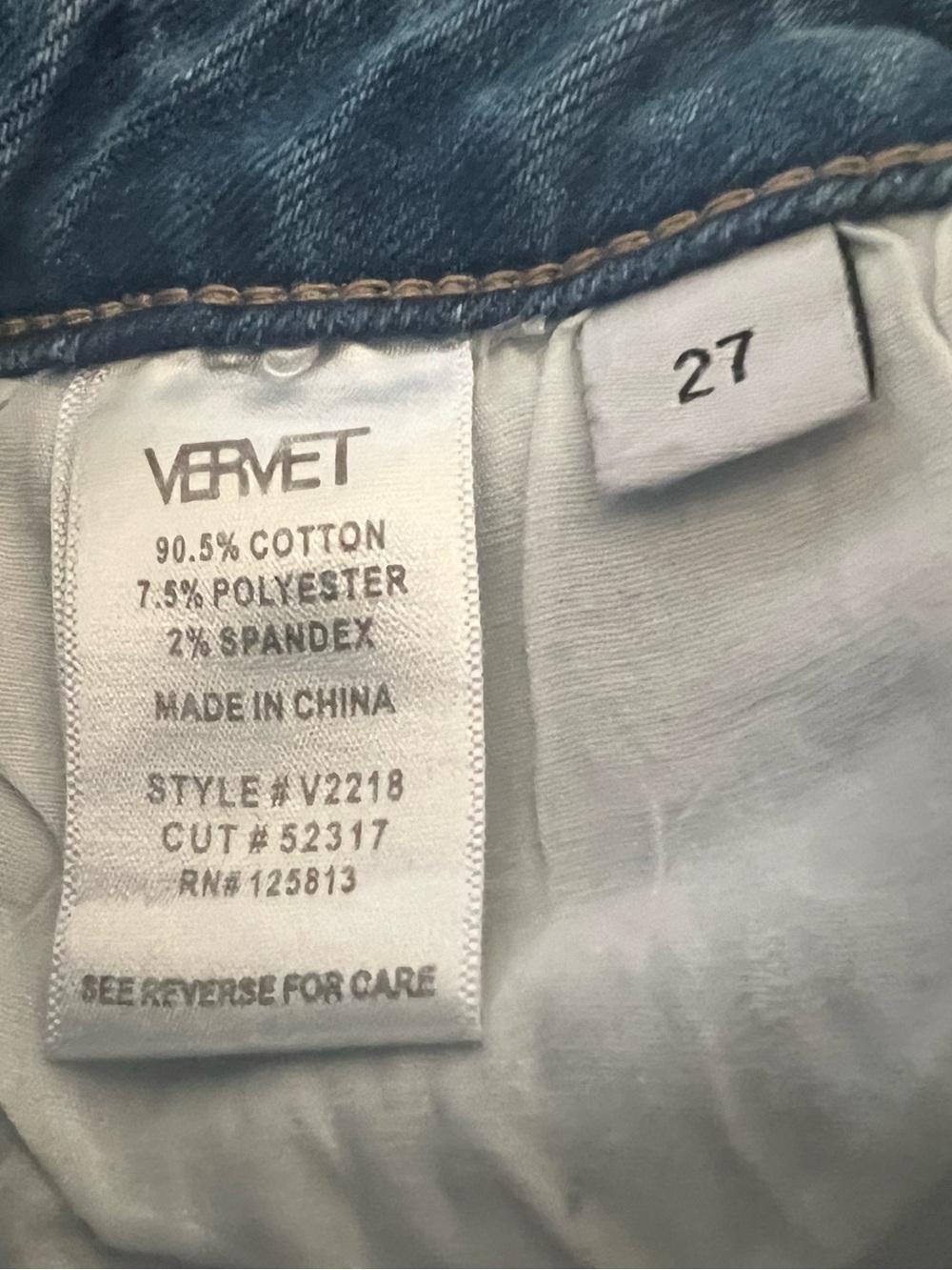 Vervet by Flying Monkey High Rise Light Wash Distressed Jeans Size 27 - Picture 10 of 11